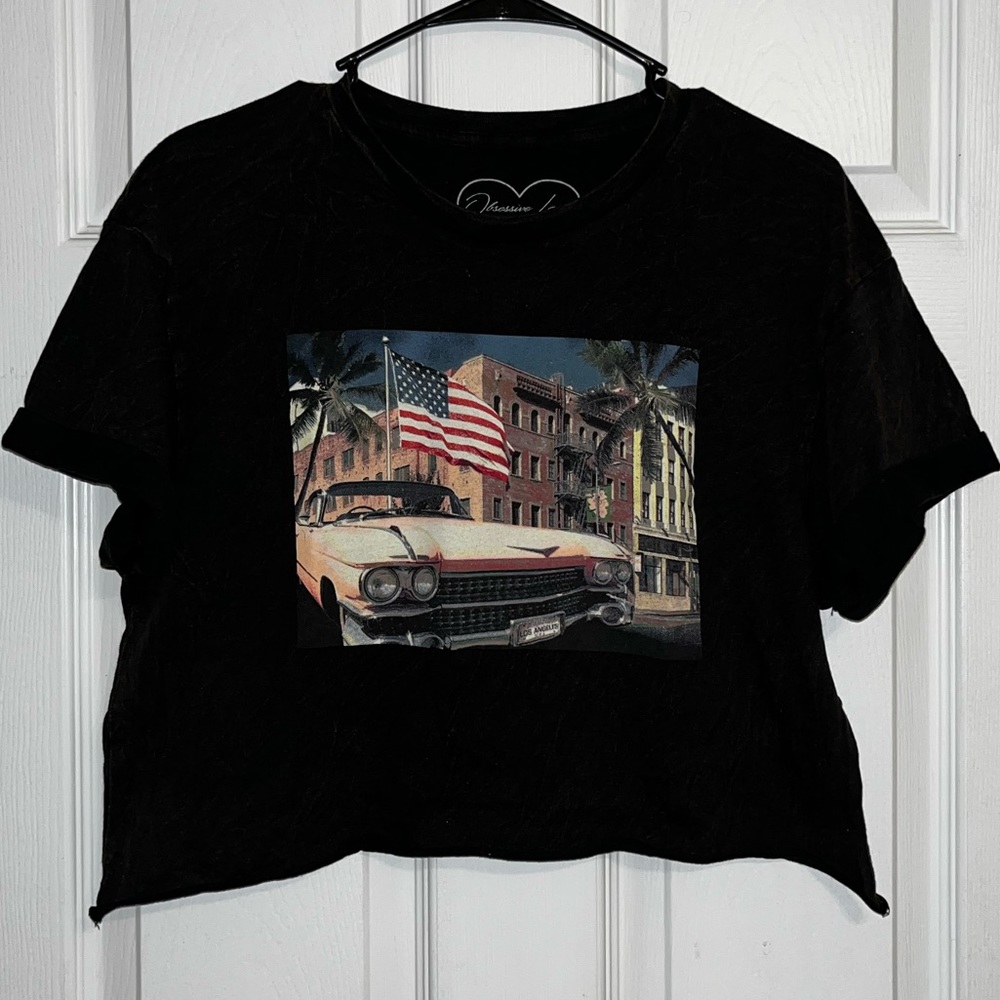 Obsess Love crop top shirt
